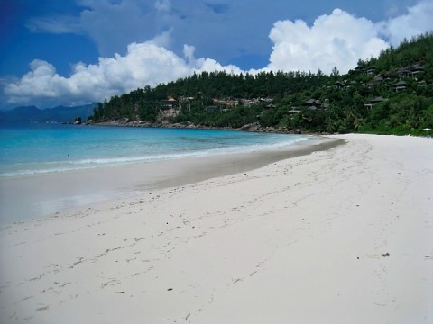 sey-petite-anse-1.bmp