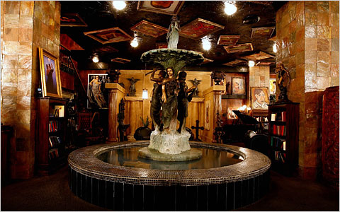 Artisan Hotel Lobby