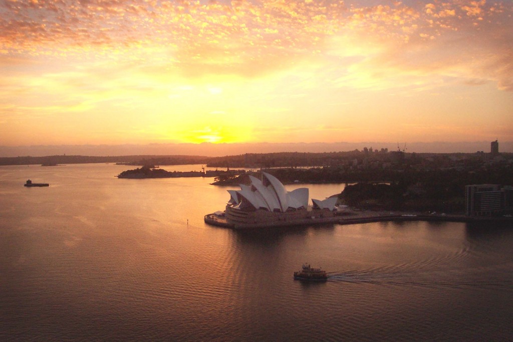 BridgeClimb Sydney, Sydney, Sydney Harbour Bridge, Australia, Opera House at dawn