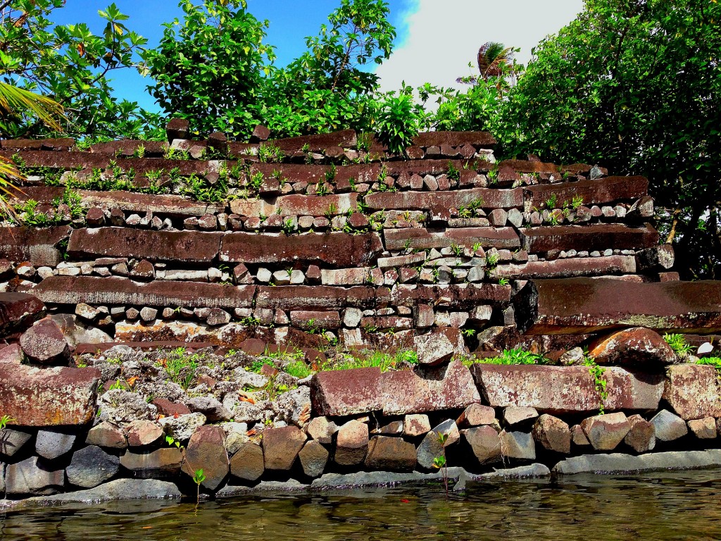 Pohnpei, Micronesia, FSM, Federated States of Micronesia, Nan Madol, kayak, archaeological site