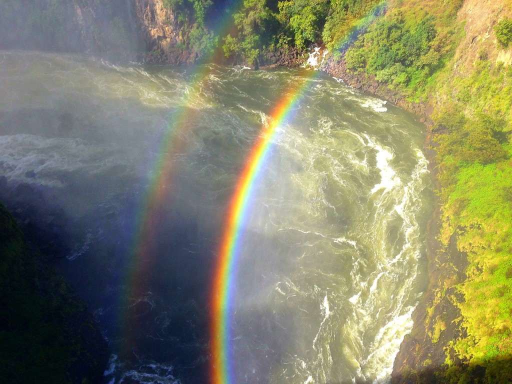 Victoria Falls, Smoke that thunders, Zambezi River, African Four Corners, Zambia, Zimbabwe, travel, Africa, 