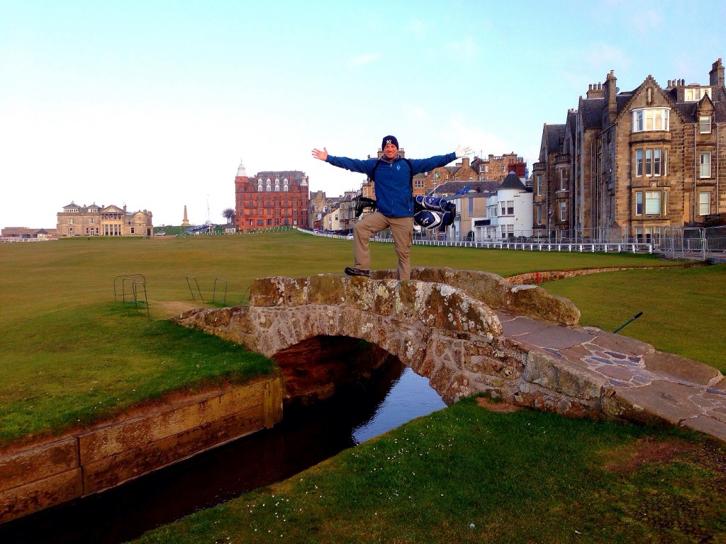 Lee Abbamonte, Swilcan Bridge, the Old Course at St. Andrews, St. Andrews, golf, Scotland