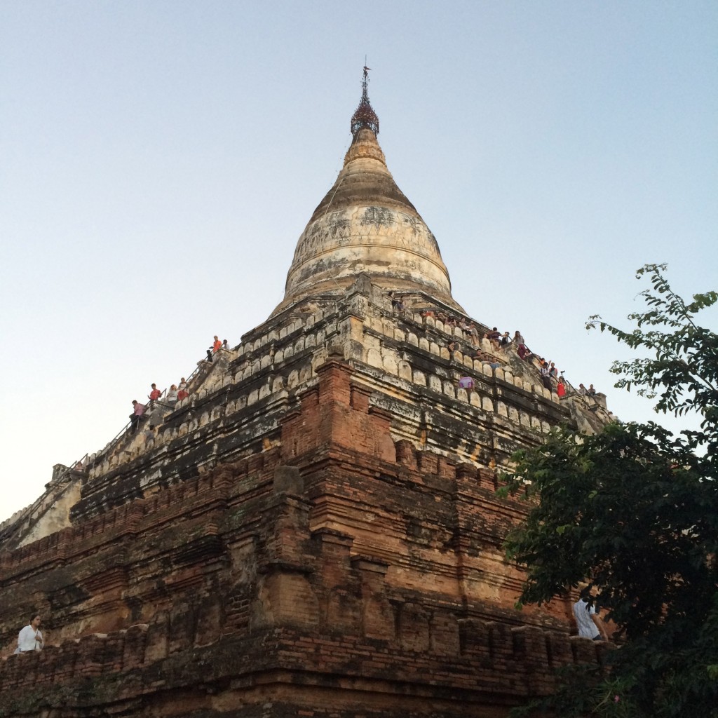 Bagan, MYanmar, sunset viewing pagoda