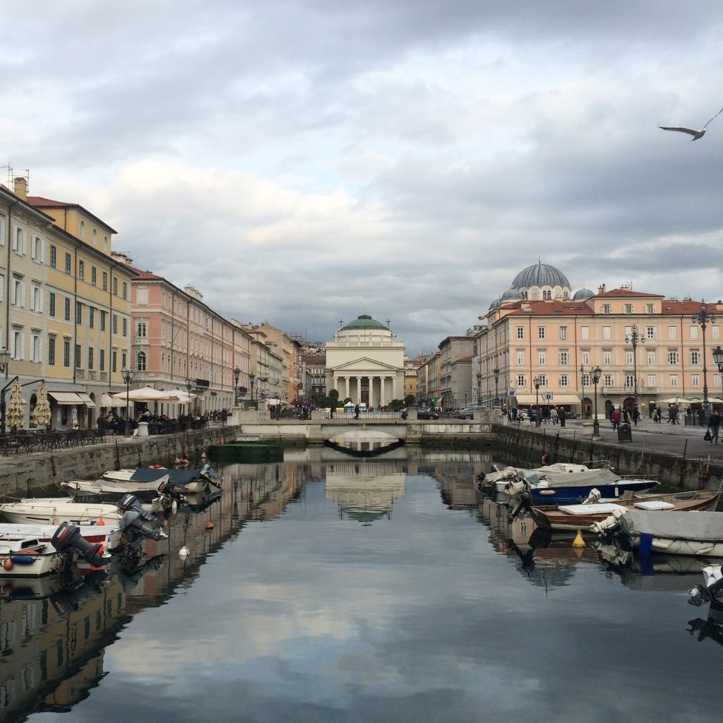 Piazza dell’Unita d’Italia, Things to do in Trieste, Italy, Trieste, Italia, canals