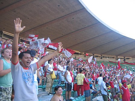 maracana-cheering.bmp