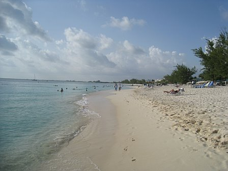 caymans-beach-1.bmp