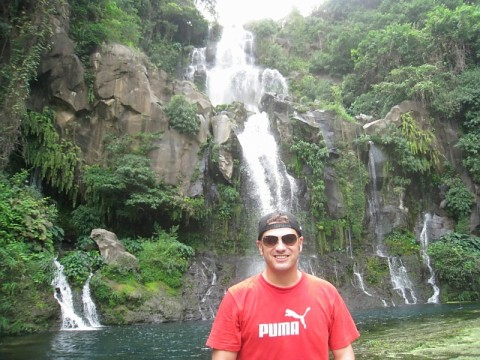 reunion-me-at-waterfall.bmp