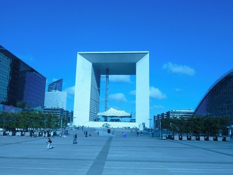 p2010-le-grande-arch-de-la-defense.bmp