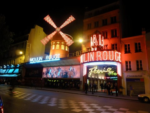 p2010-moulin-rouge.bmp