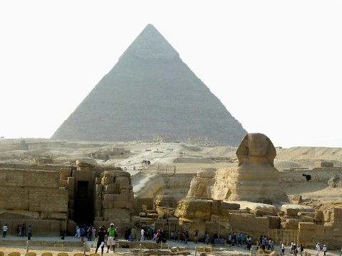 cairo-sphinx-and-big-pyramid.bmp