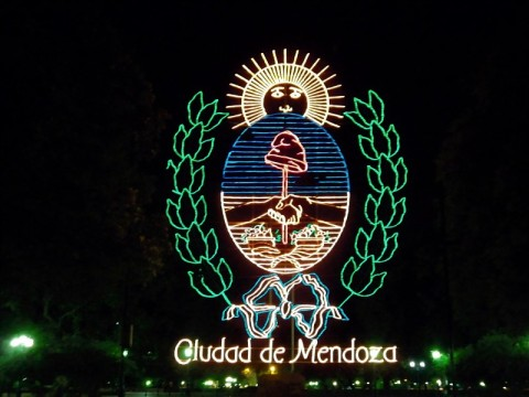 arg-mendoza-sign.bmp