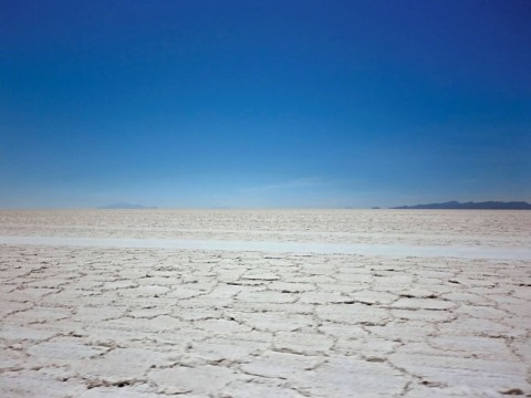 bolivia-salt-flats-hexagons.bmp