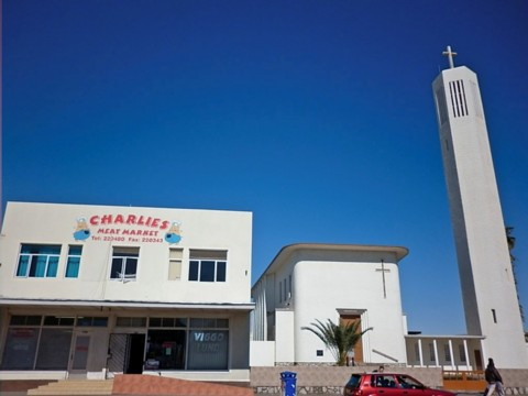 swakop-walvis-bay-church-and-meat-market.bmp