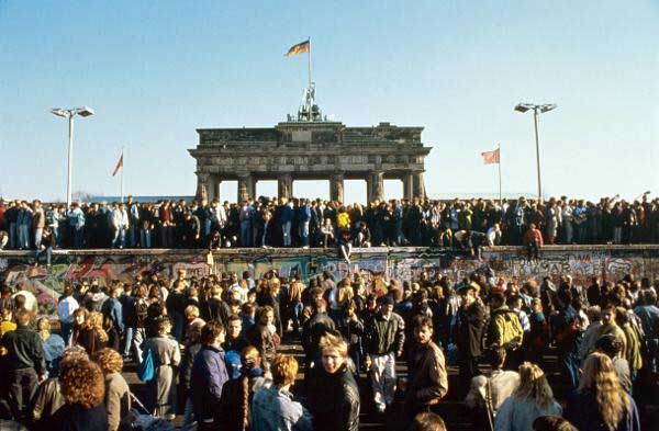 Berlin Wall falling