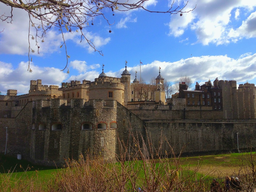 tower of london, london, england, uk