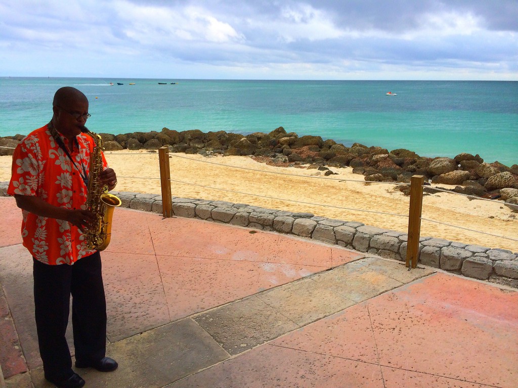 Memories Grand Bahama, saxophone player, Grand Bahama Island, Bahamas