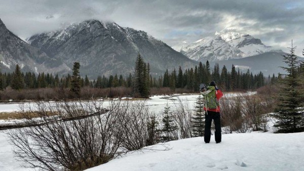 Lee Abbamonte, Alberta, hike