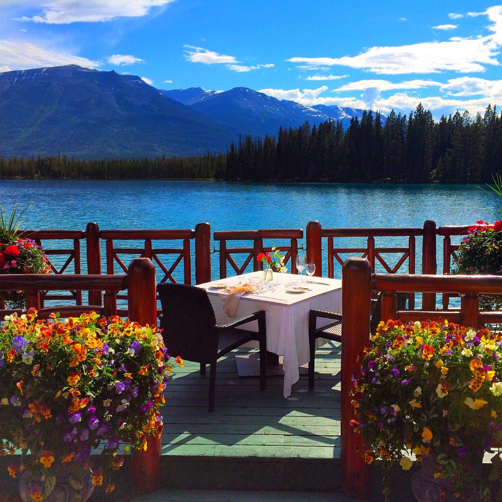 Fairmont Jasper Park Lodge, Jasper, Alberta, Canada, dining, lakefront