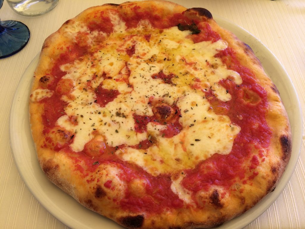3 Places Not to Miss in Sicily, Sicily, Taormina, pizza