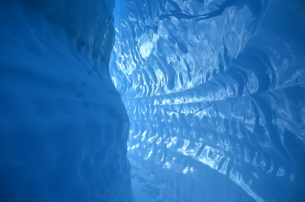 10 of the Most Beautiful Places in the World, Antarctica, ice caves