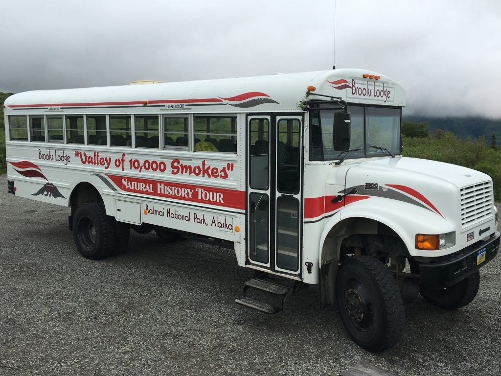 2.5 days in Katmai National Park, Katmai Naional Park, Alaska, National Park, Valley of 10000 Smokes, bus