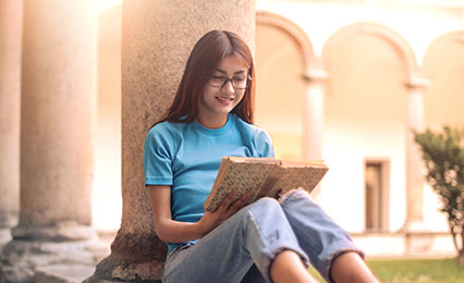 ScholarTrips Help Students Study Abroad, ScholarTrips, Allianz Global Assistance, Allianz Travel Insurance