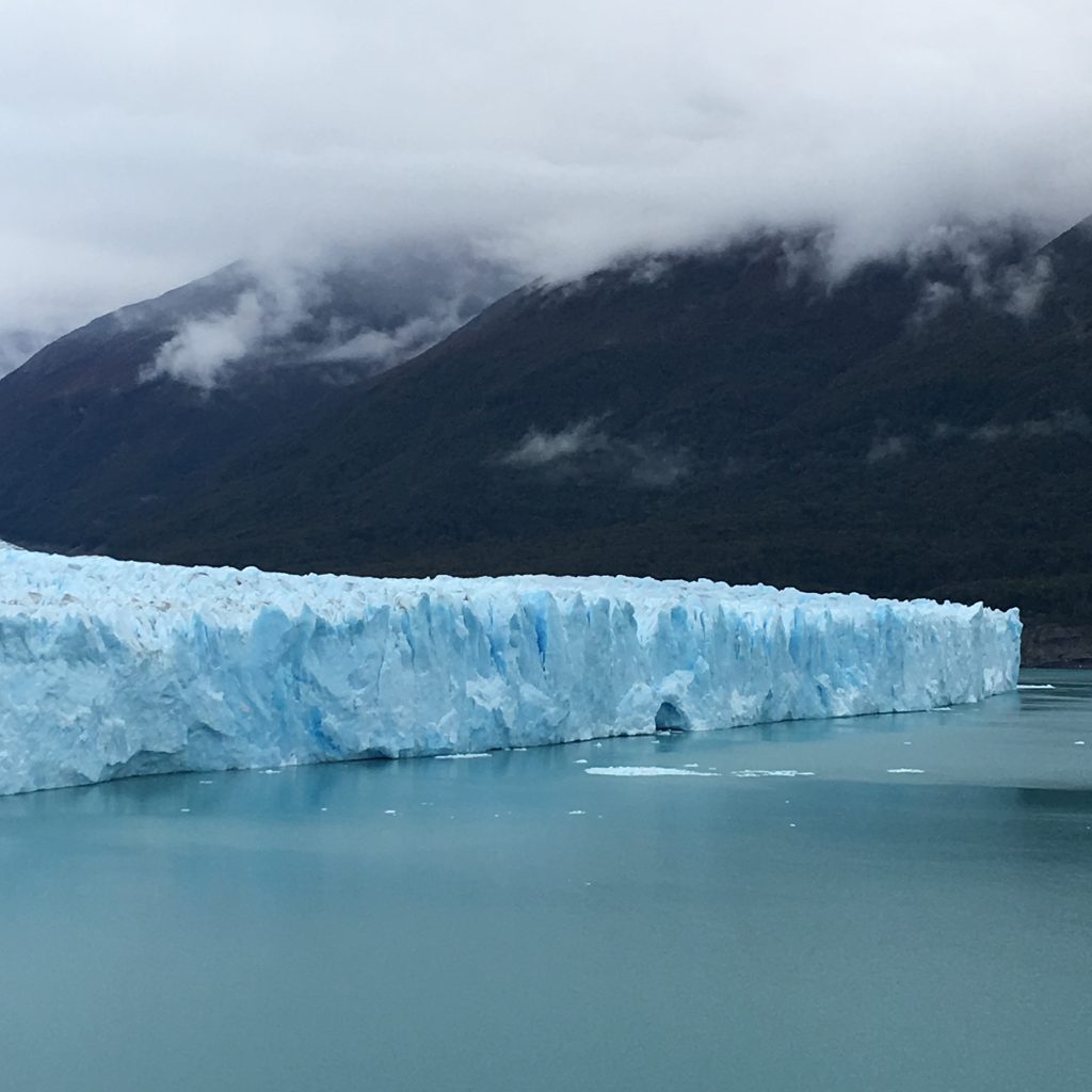 How to visit Perito Moreno from El Calafate, El Calafate, Perito Moreno, glacier, Argentina, Patagonia