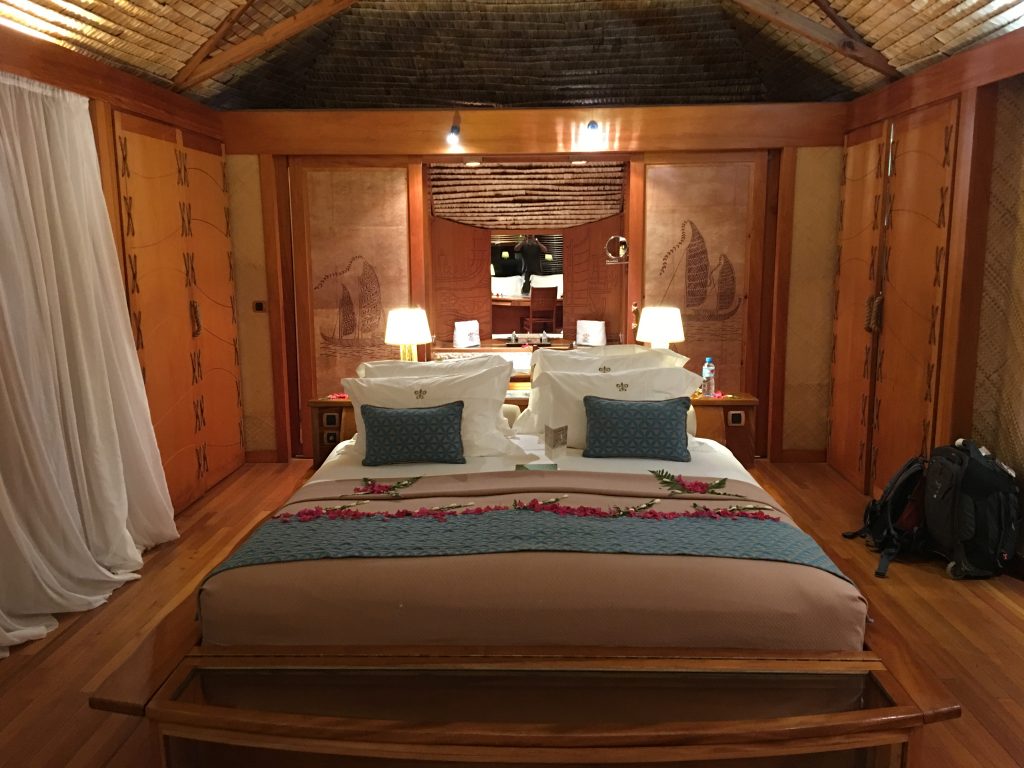 2 Days in Taha'a, Taha'a, Tahaa, Le Taha'a Island Resort, overwater bungalow