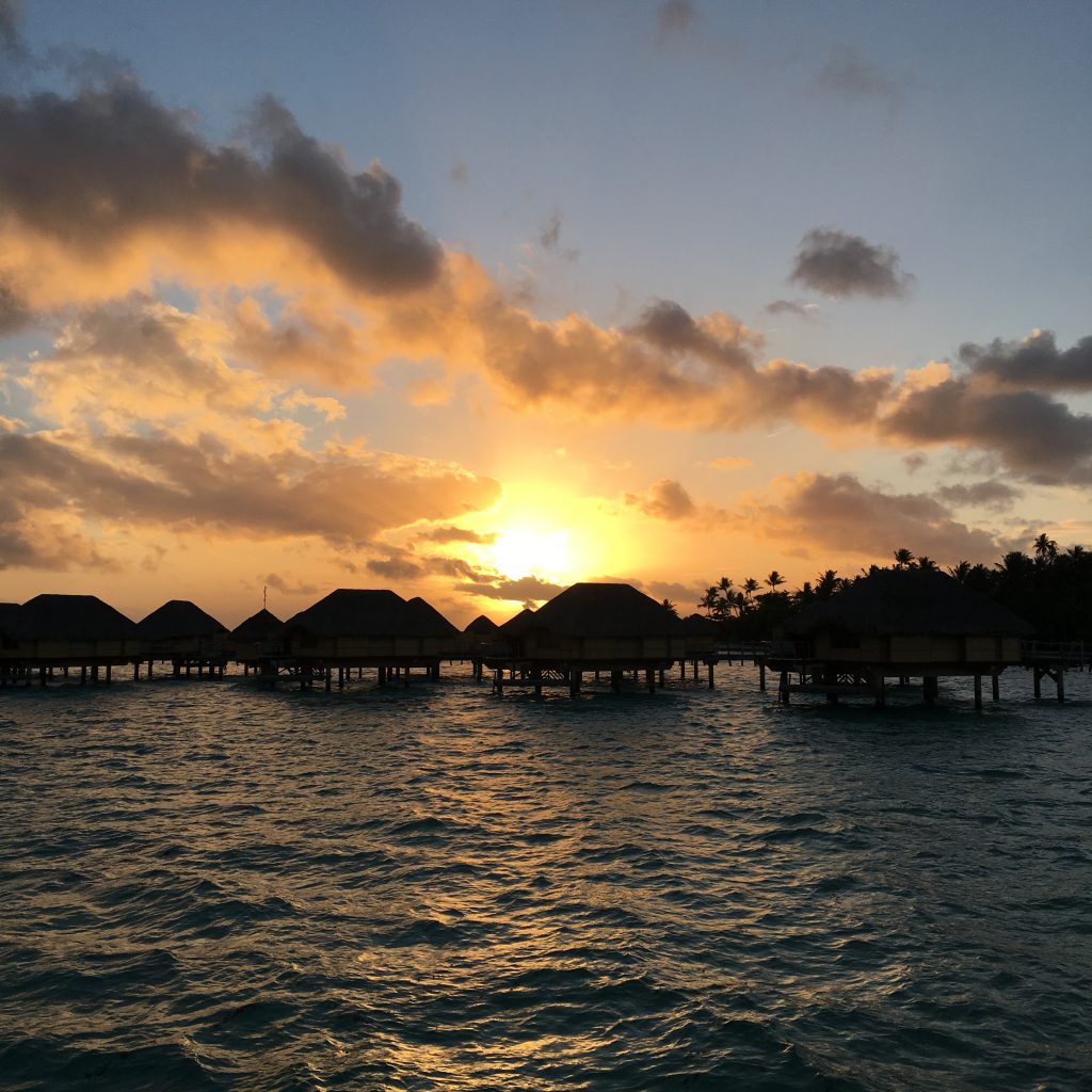 2 Days in Taha'a, Taha'a, Tahaa, Le Taha'a Island Resort, overwater bungalow, sunset