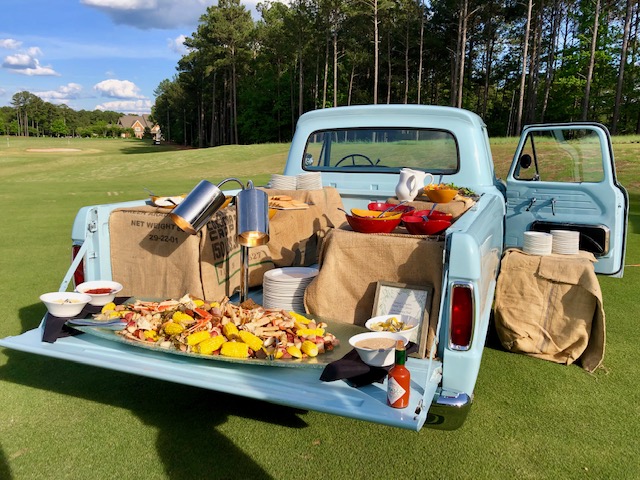 Country Barbeque out of this truck at the Kingdom of Golf, 3 Days at Reynolds Lake Oconee, 