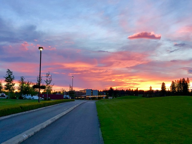 3 Days Golfing in Coeur d’Alene, Idaho, casino, Circling Raven, Lake Coeur d'Alene, sunset