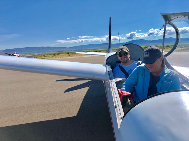 Soaring NV, glider, Carson Valley, Minden, Nevada