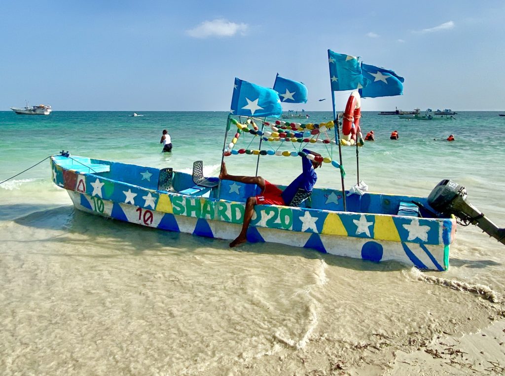 Lido Beach, One Day in Mogadishu, Somalia, Mogadishu, boat